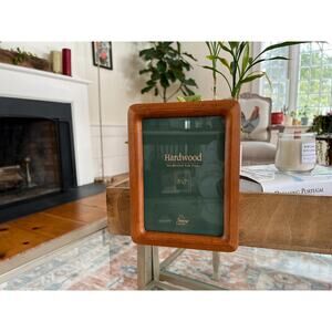 Vintage MCM Wood Picture frame, 5" x 7", Danish Rounded Edge, Hanging Gallery